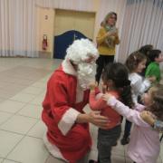 Les enfants qui le souhaitaient pouvait embrasser le père Noël